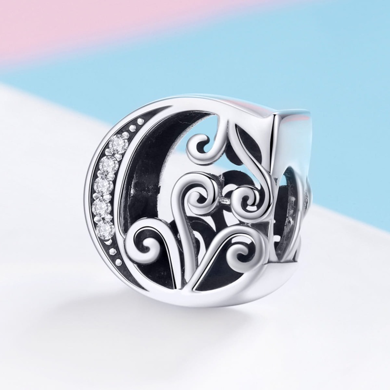 Zawieszka charms ze srebra - Litera C