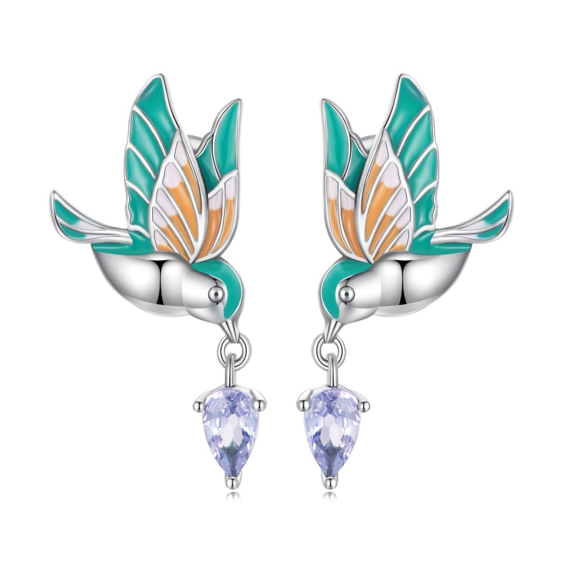 Komplet biżuterii ze srebra - Zielone ptaki zimorodki srebro 925. Zestaw zawiera kolczyki z zimorodkiem, regulowany pierścionek z zimorodkiem i regulowaną bransoletkę z zimorodkiem. Zestaw zawiera również pudełko prezentowe i torebkę na prezent.