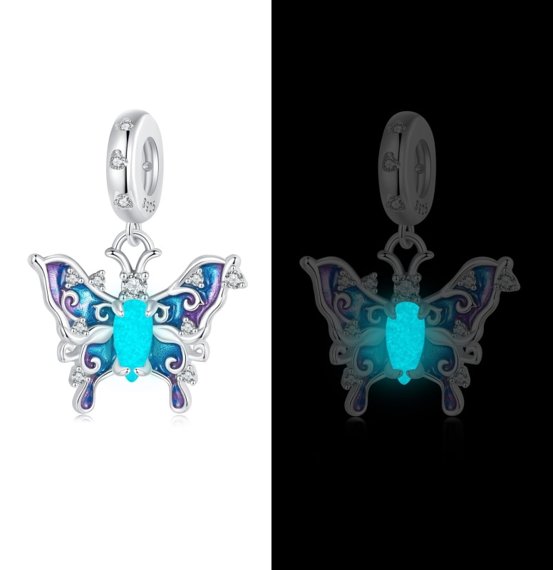 Zawieszka charms ze srebra świecąca w ciemności - Fioletowo-niebieski motyl