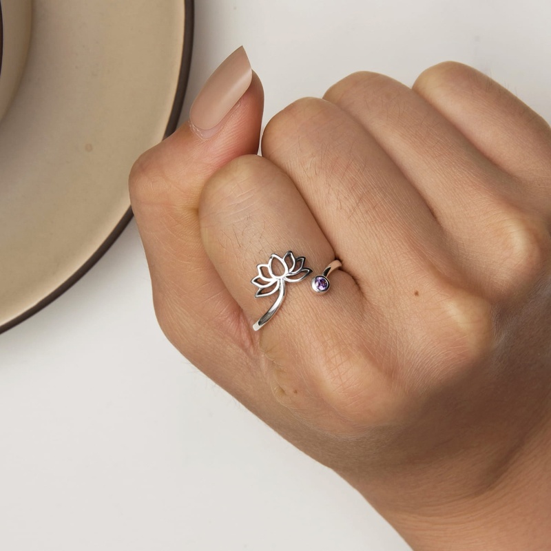 Pierścionek regulowany ze srebra - Lotos