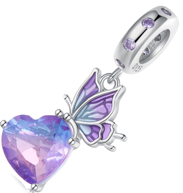 Zawieszka charms ze srebra - Motylek na sercu