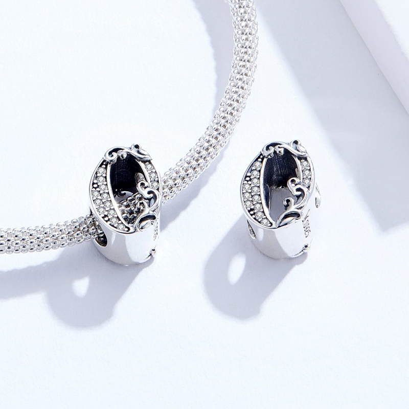 Zawieszka charms ze srebra - Cyfra zero (0)